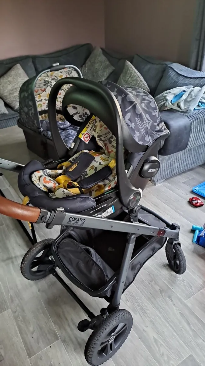 Cosatto travel system - Image 2