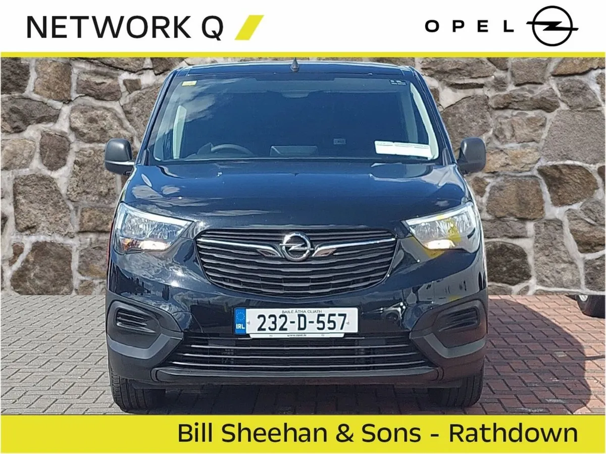 Opel Combo e-Edition Plus BEV 100kw 8 Speed Auto - Image 2