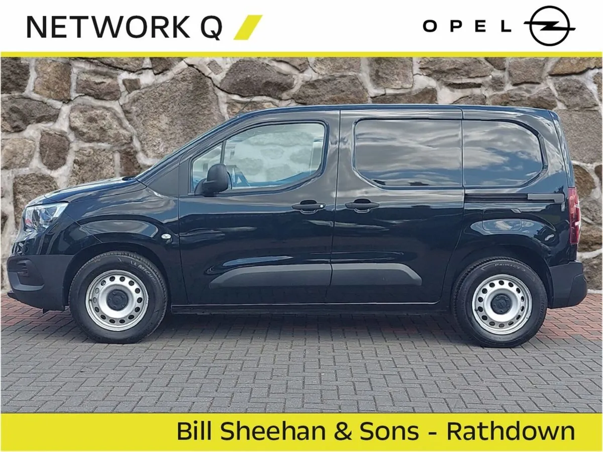 Opel Combo e-Edition Plus BEV 100kw 8 Speed Auto - Image 3