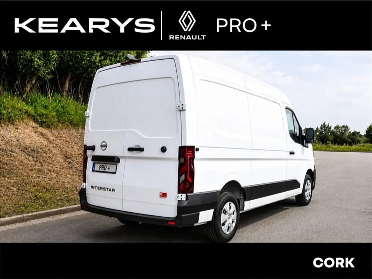 Nissan Interstar L2H2 130 SV PREMIUM-- FULLY PLY L - Image 3