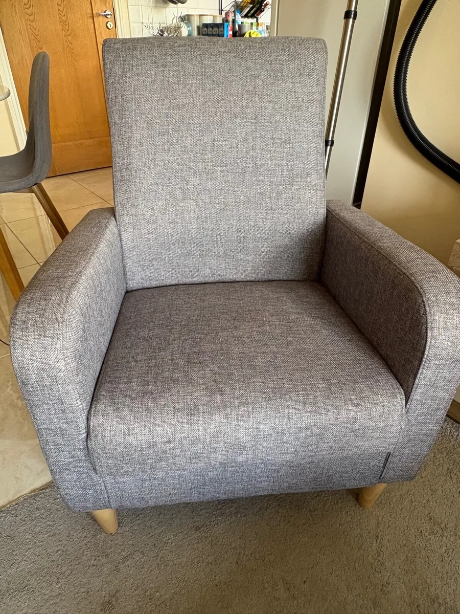 Chair - Image 4