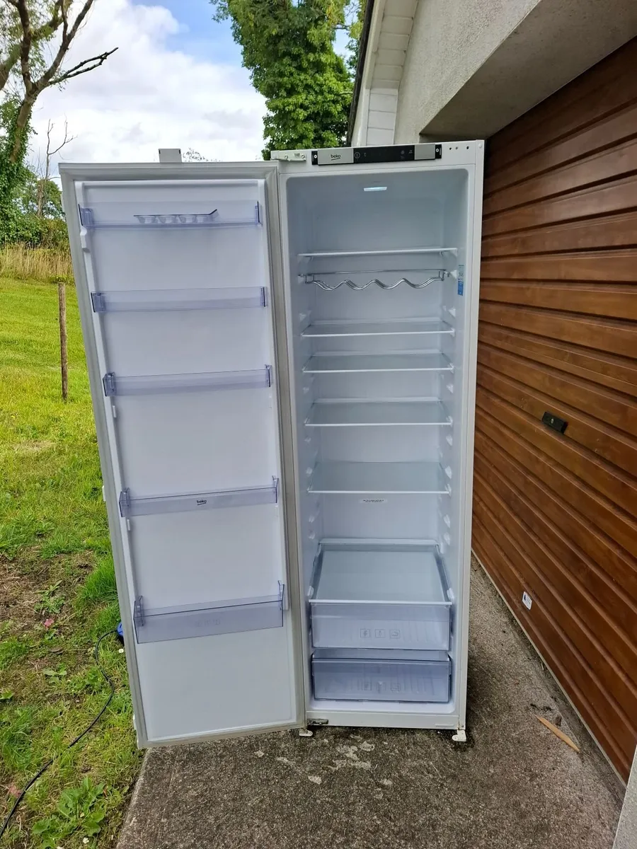 Fridge -Perfect Condition- - Image 4
