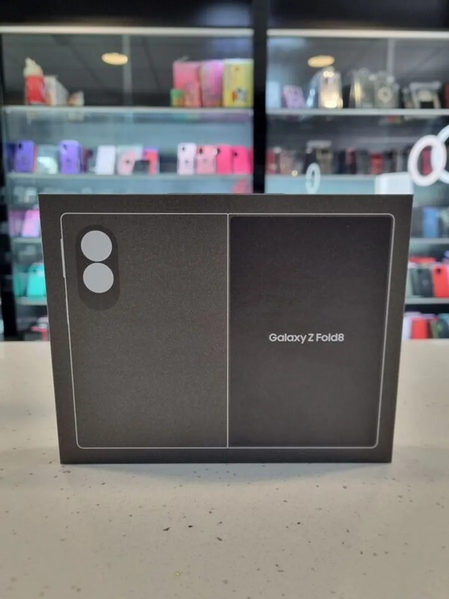 Samsung Z Fold 8