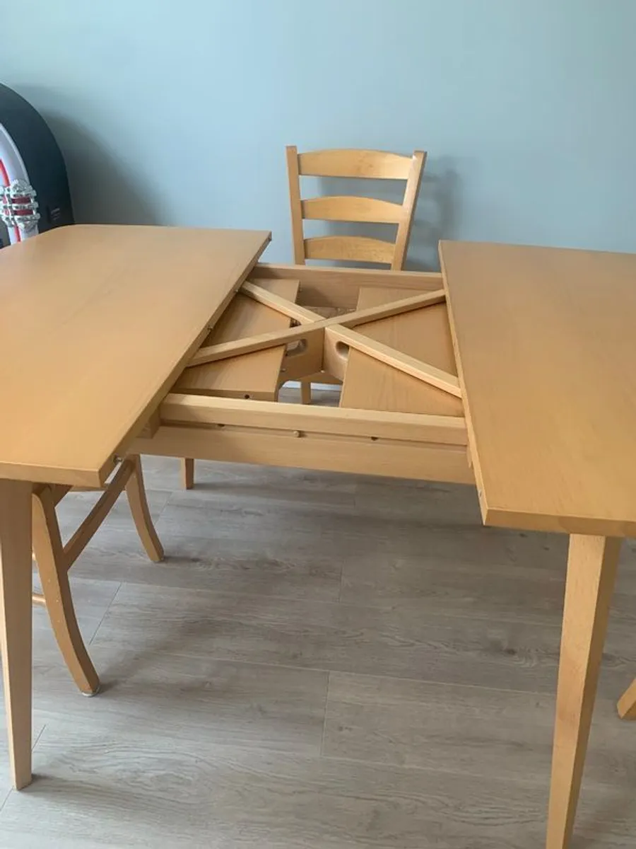 Extendable dining table and chairs - Image 3