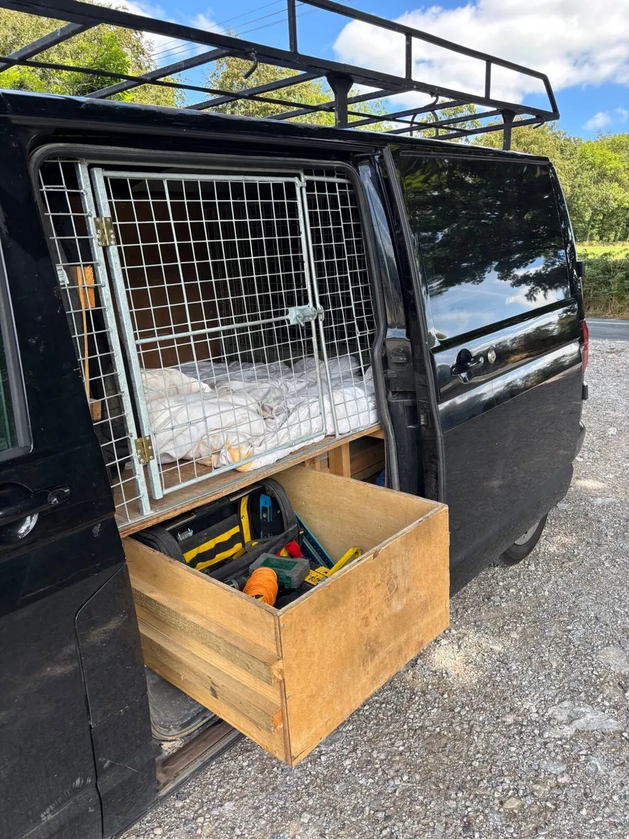 Volkswagen Transporter 2017 - Image 4