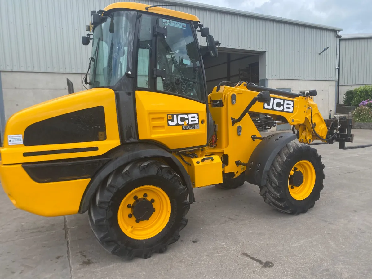 2022 JCB TM220 - Image 1