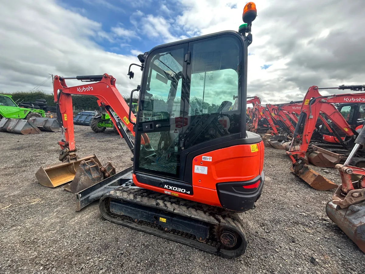 2024 Kubota KX030-4 Digger - Image 3