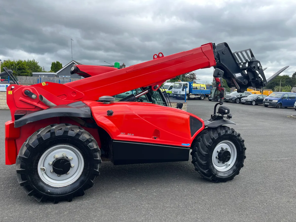 2023 Manitou MT930 Only 2425Hrs - MULLANS - Image 2