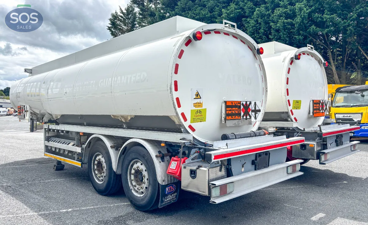 2013 Lakeland Tandem Axle Semi-trailers - Image 4