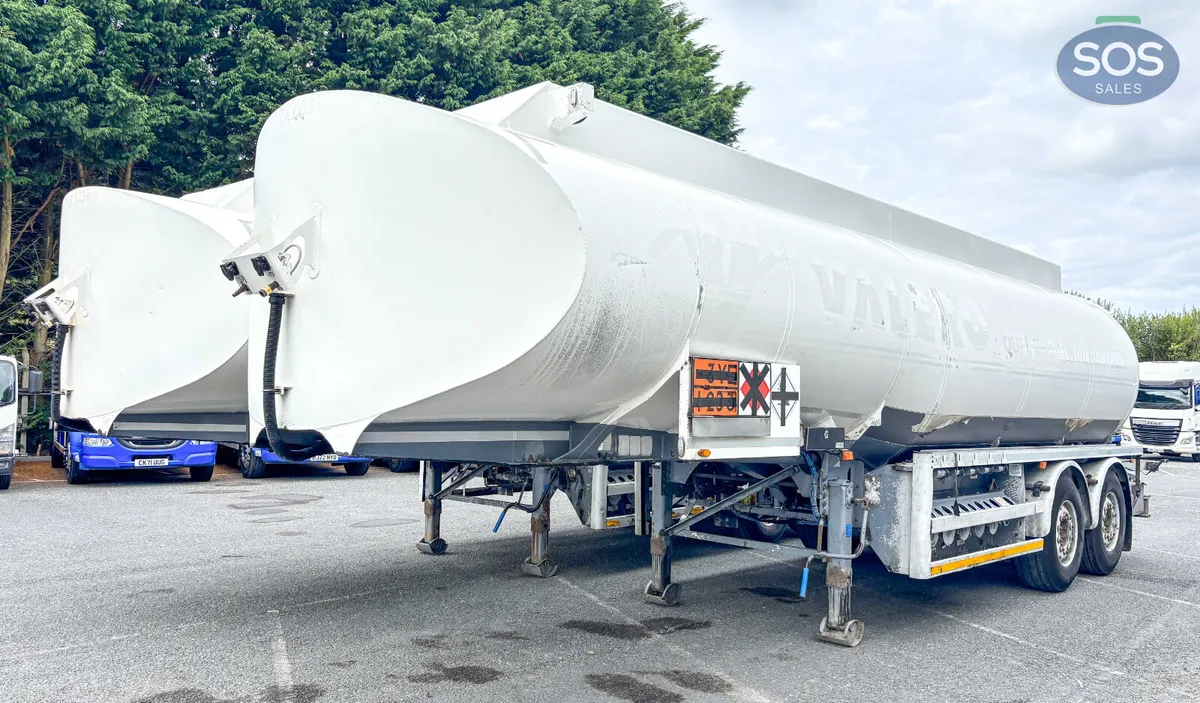 2013 Lakeland Tandem Axle Semi-trailers - Image 1