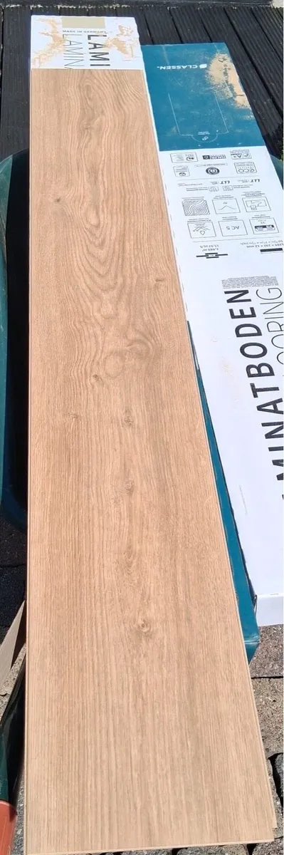 13 square metres of 12 mm Oak Timber floor - Image 1