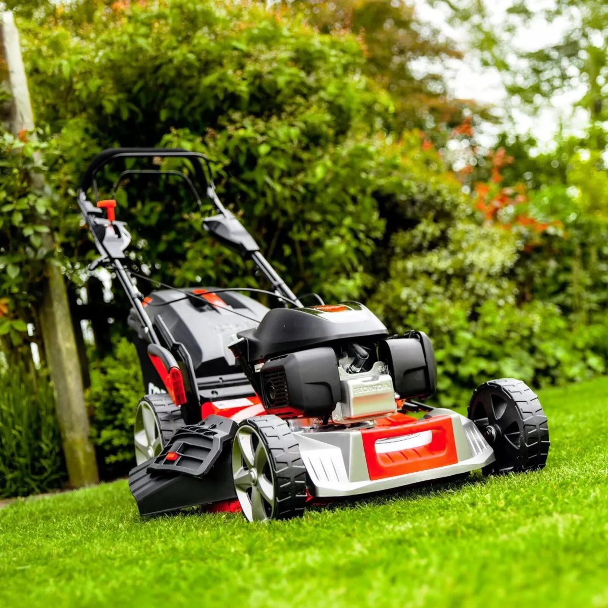 Cobra MX534SPH self-propelled lawnmower - Image 3