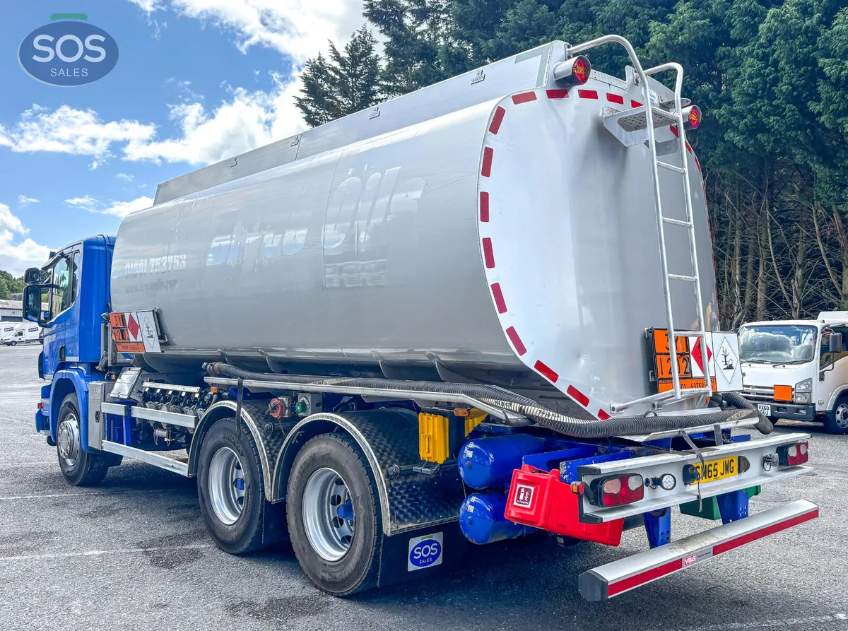 2016 Scania P320 Rigid Tanker - Image 4