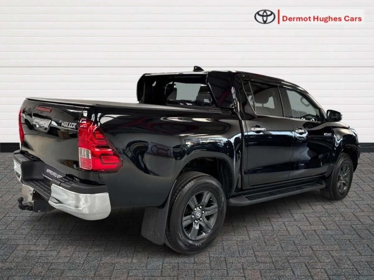 Toyota Hilux HILUX 2.8 SR5 D/CAB AUTO - Image 2