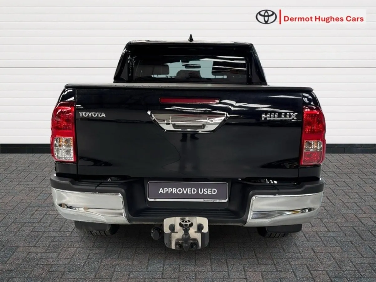 Toyota Hilux HILUX 2.8 SR5 D/CAB AUTO - Image 4