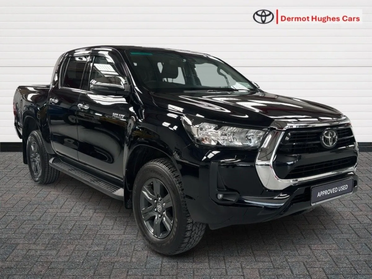 Toyota Hilux HILUX 2.8 SR5 D/CAB AUTO - Image 1