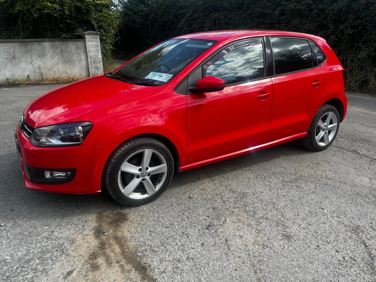2014 Volkswagen Polo - Image 4