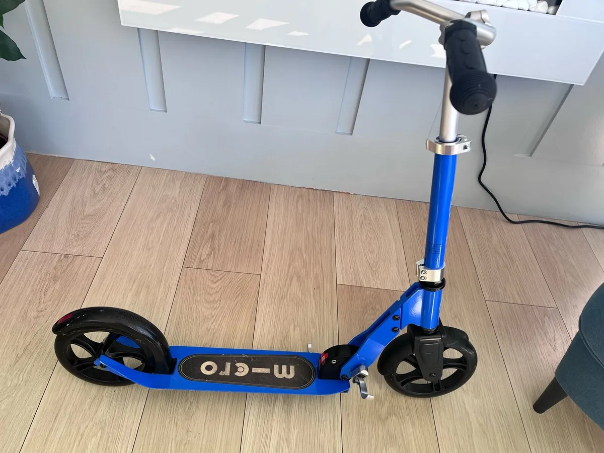 Micro Scooter - Image 2