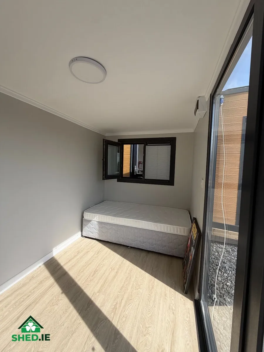 Garden Room with Toilet & Kitchenette–2200 × 3900 - Image 3