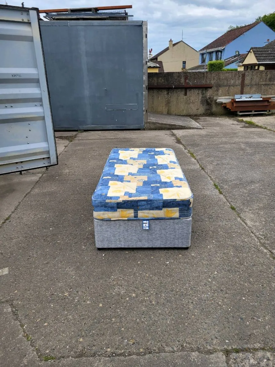 Single Bed - Image 3