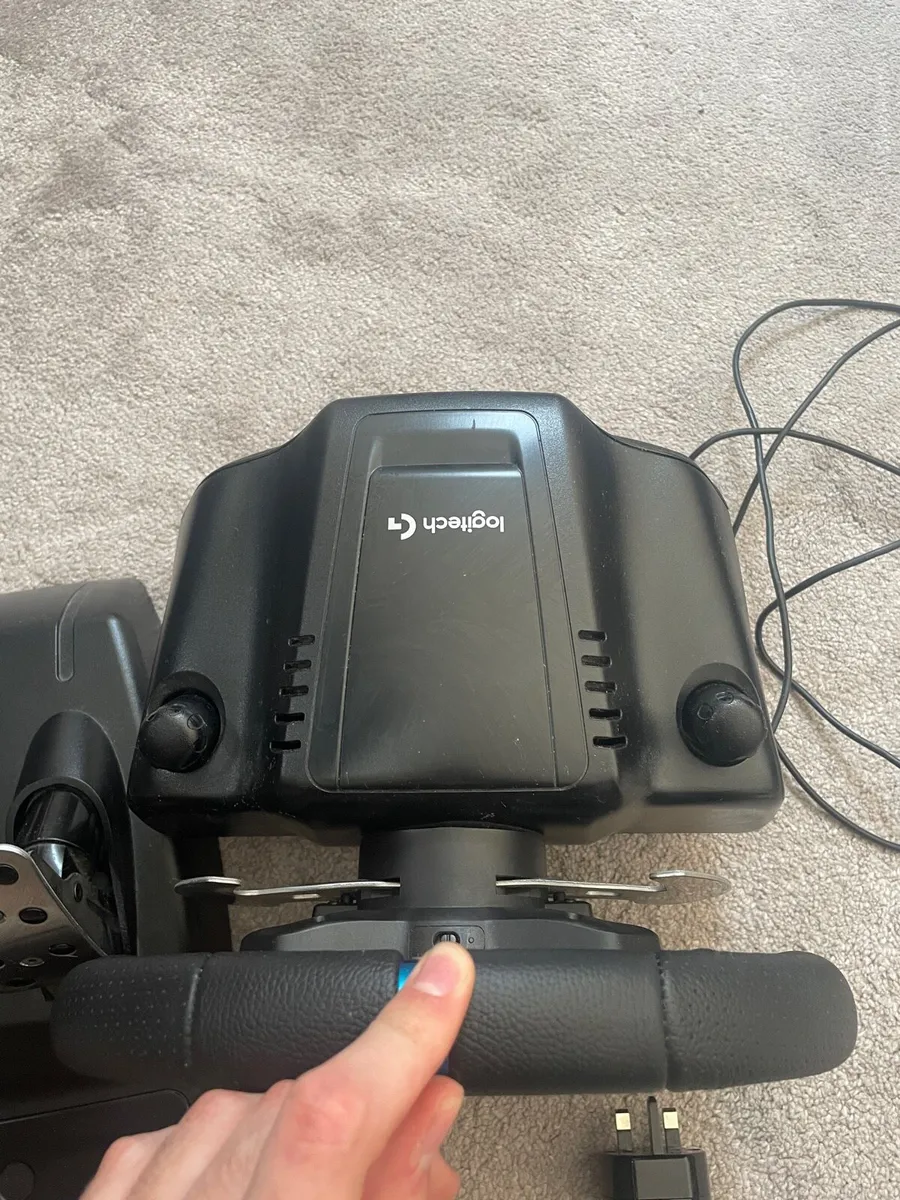 Logitech G29 Steering Wheel and Pedals - Image 4