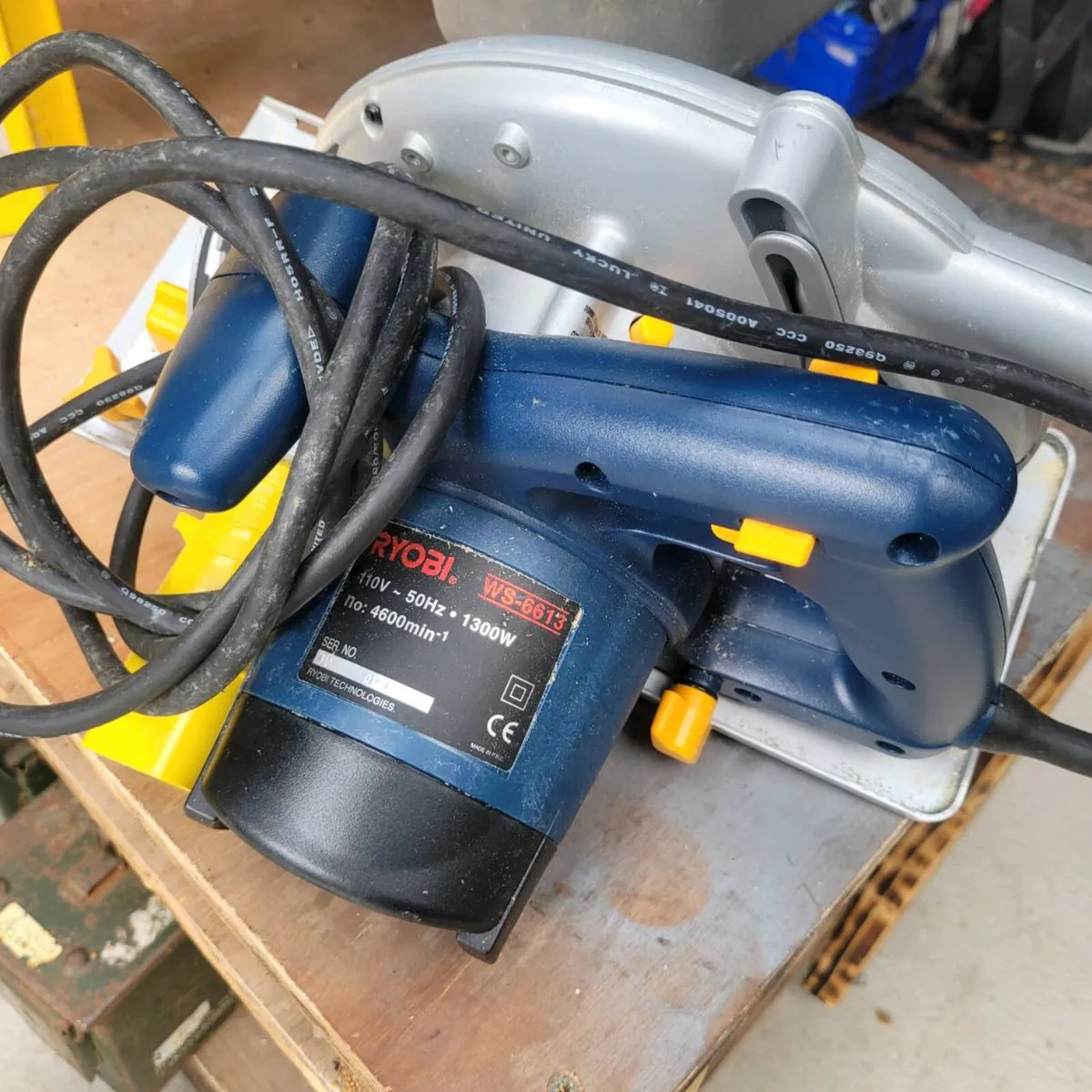 110 Transformer and 110 Ryobi 1300w circular saw . - Image 4