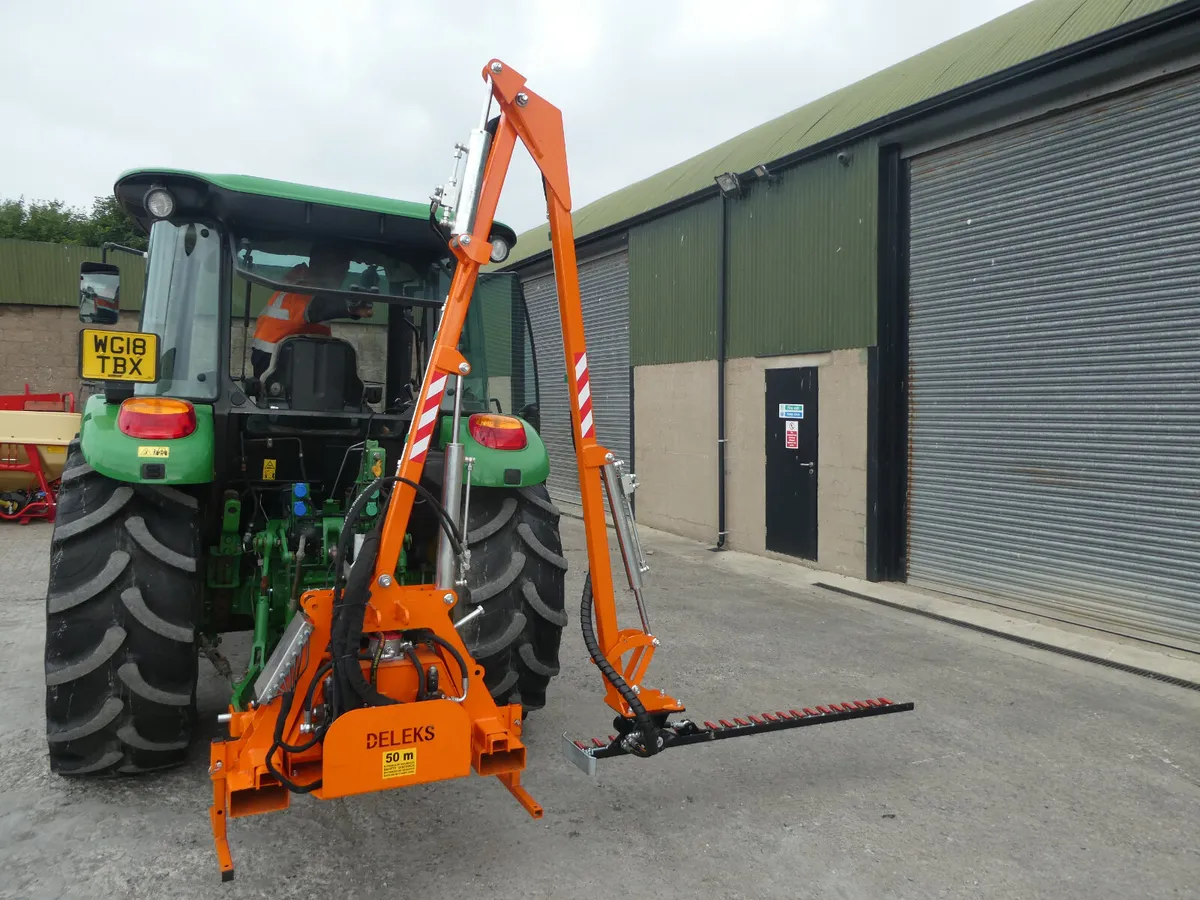 Deleks Fingerbar Hedgecutter - Image 1