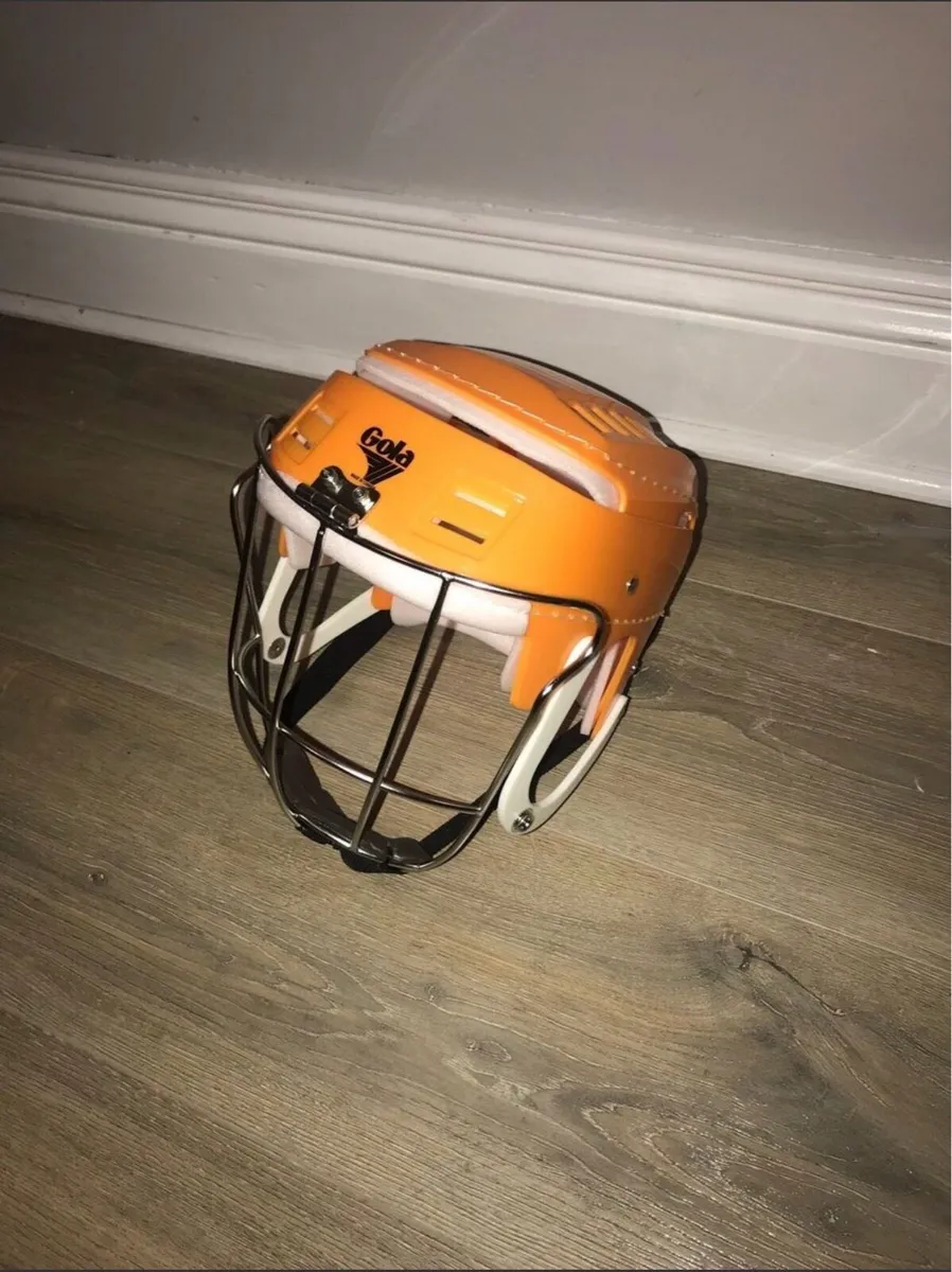 Hurling Helmets - Image 2