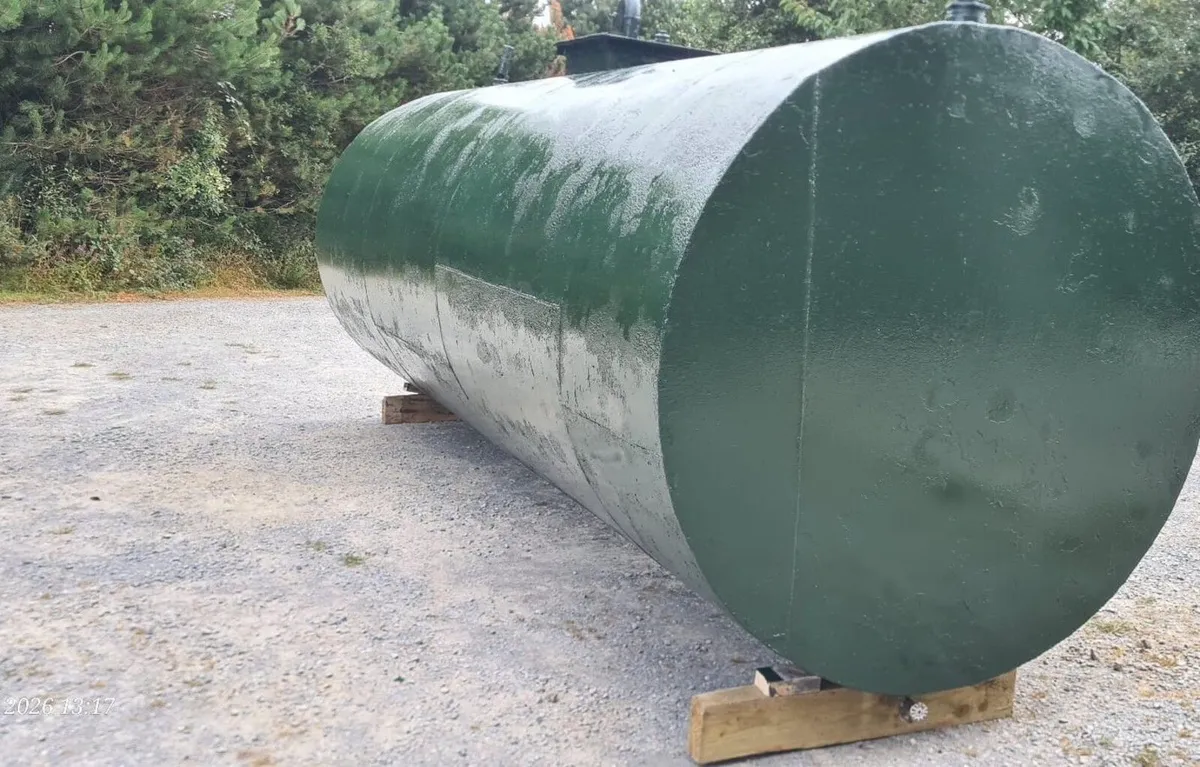 heavy steel tank - oil, diesel or water - Image 4