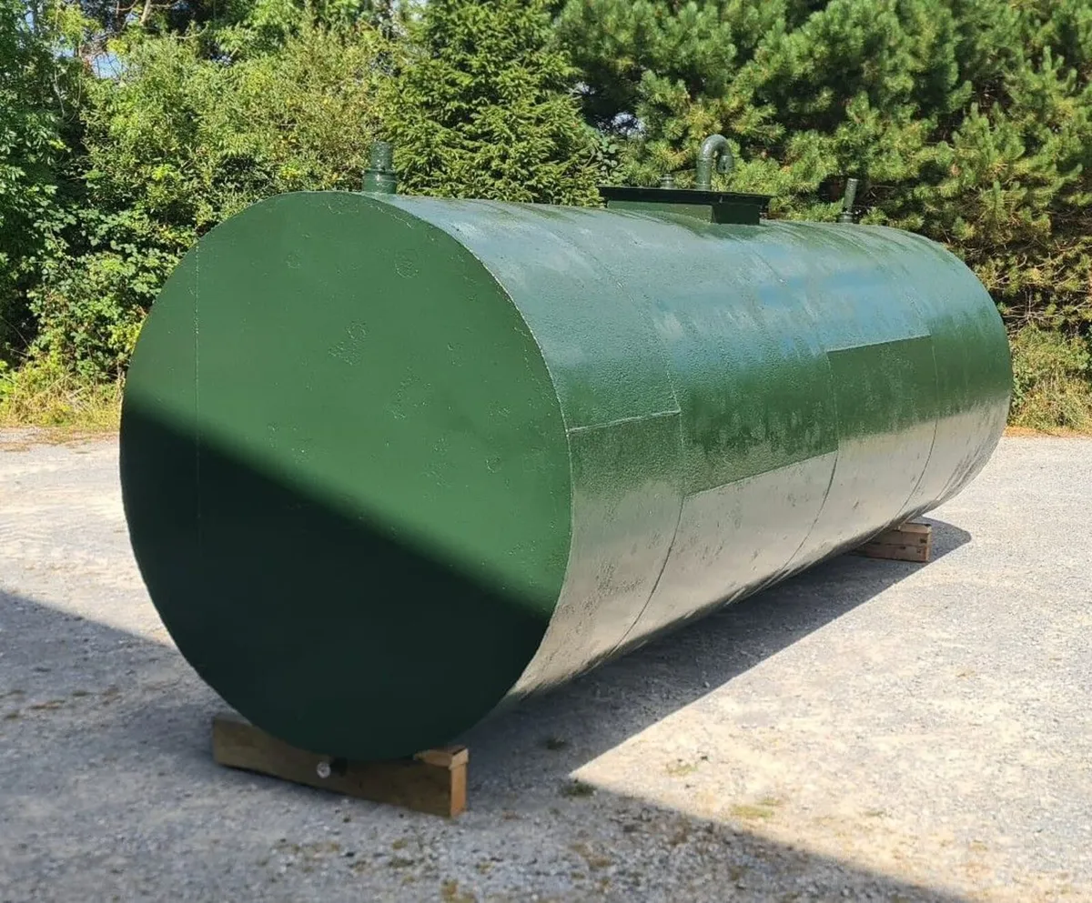 heavy steel tank - oil, diesel or water - Image 2