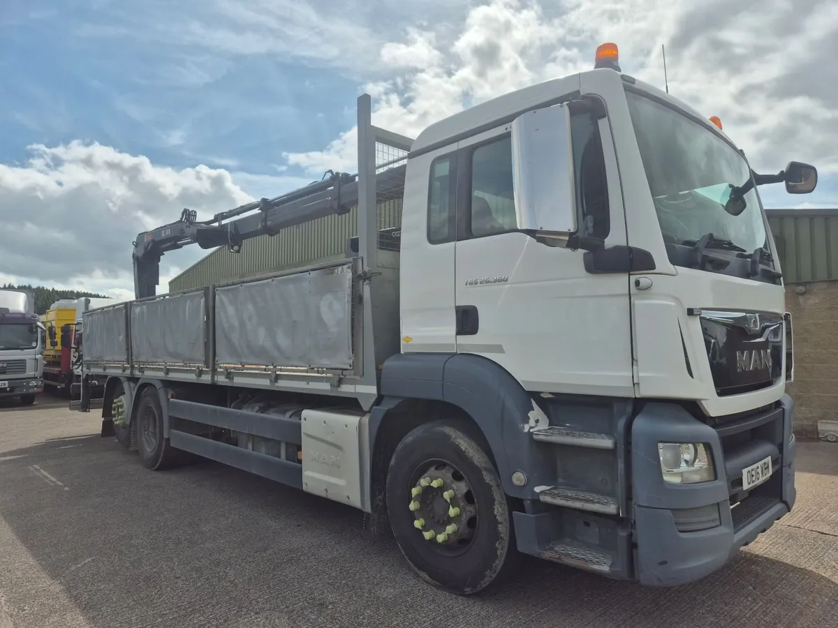2016 MAN 26.360 6x2 HIAB 2 ext 14ton crane - Image 2
