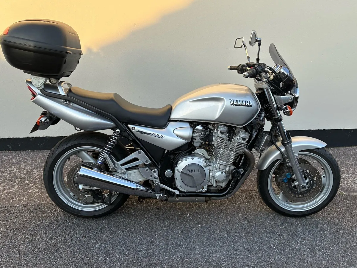 Yamaha XJR1300 - Image 1