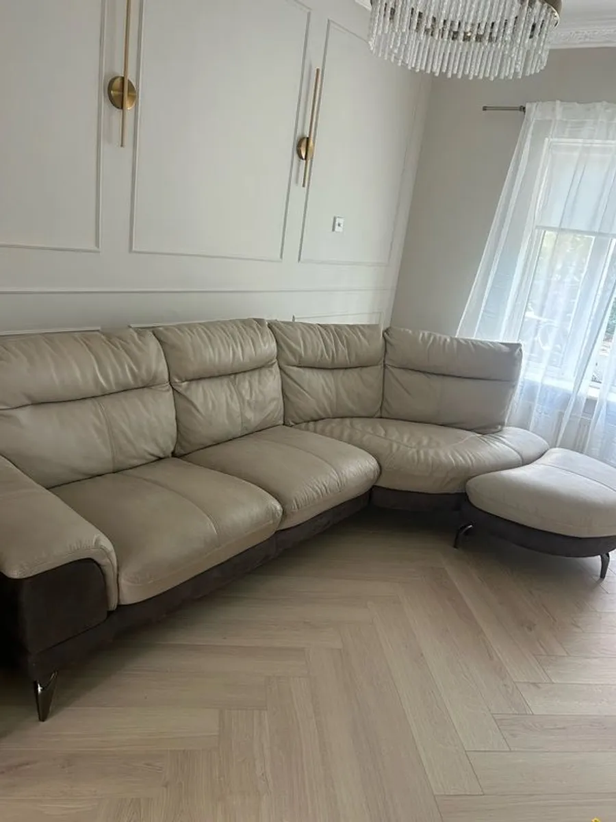 leather sofa for sale - Image 4