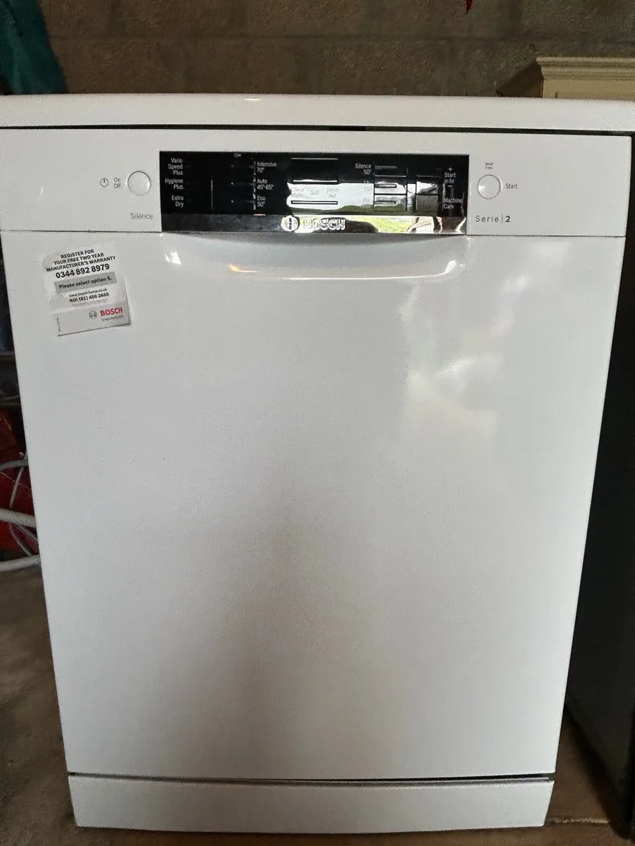 Dishwasher - Image 2