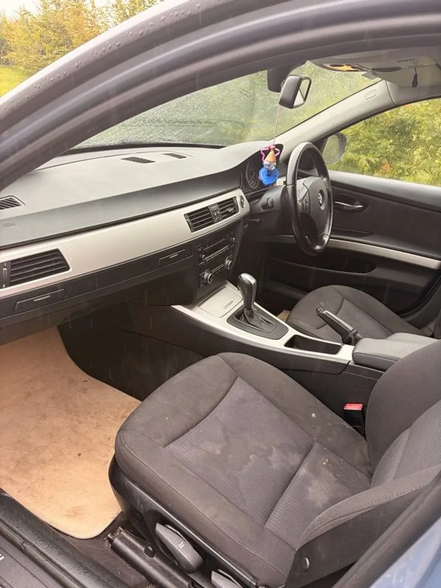2011 Bmw 320d auto E91 wagon (not running) - Image 4