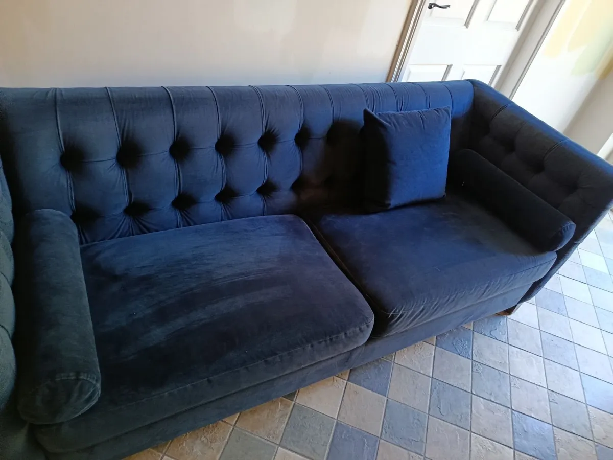 Couch - Image 3