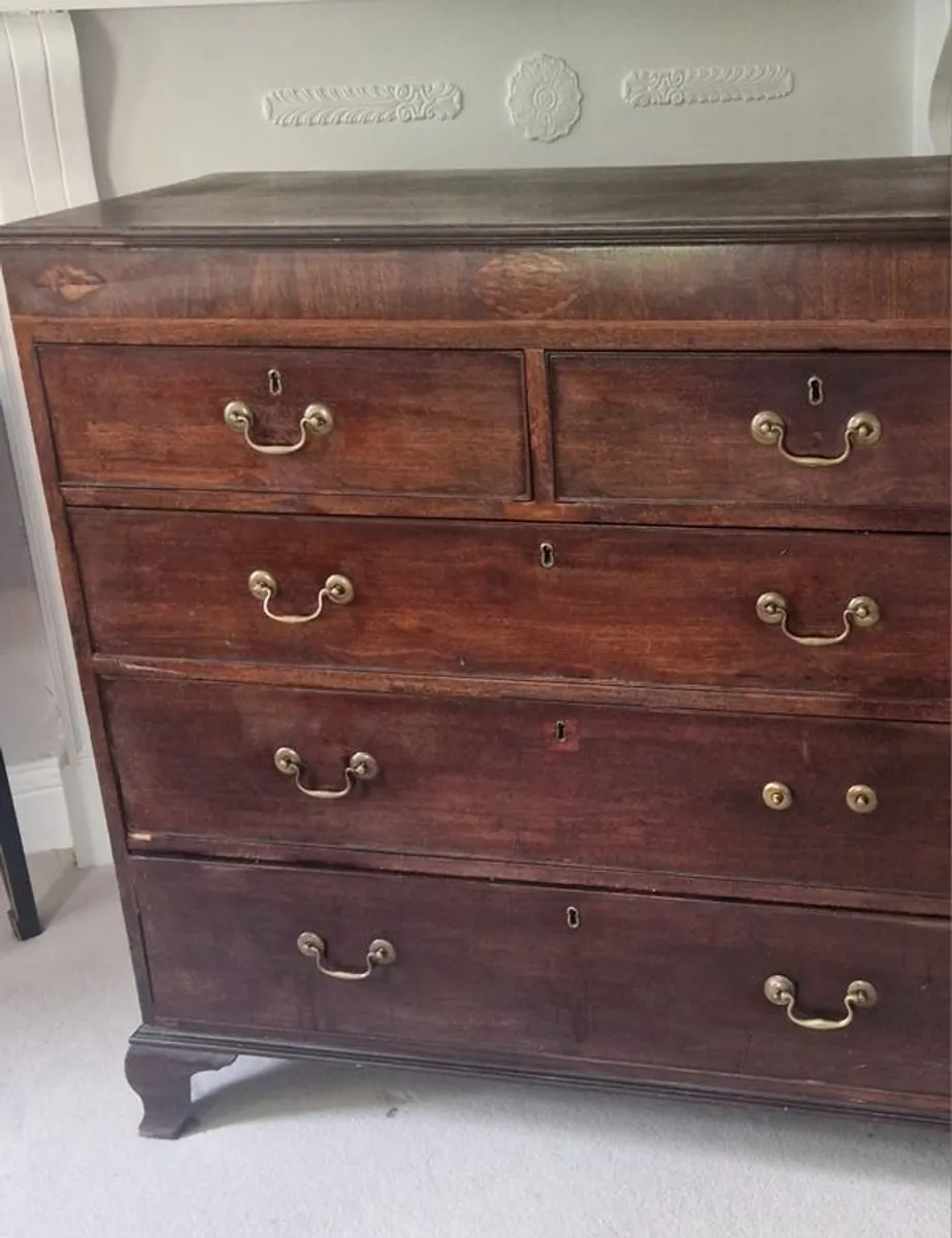Antique Georgian Mahogany Chest of Drawers - Image 1