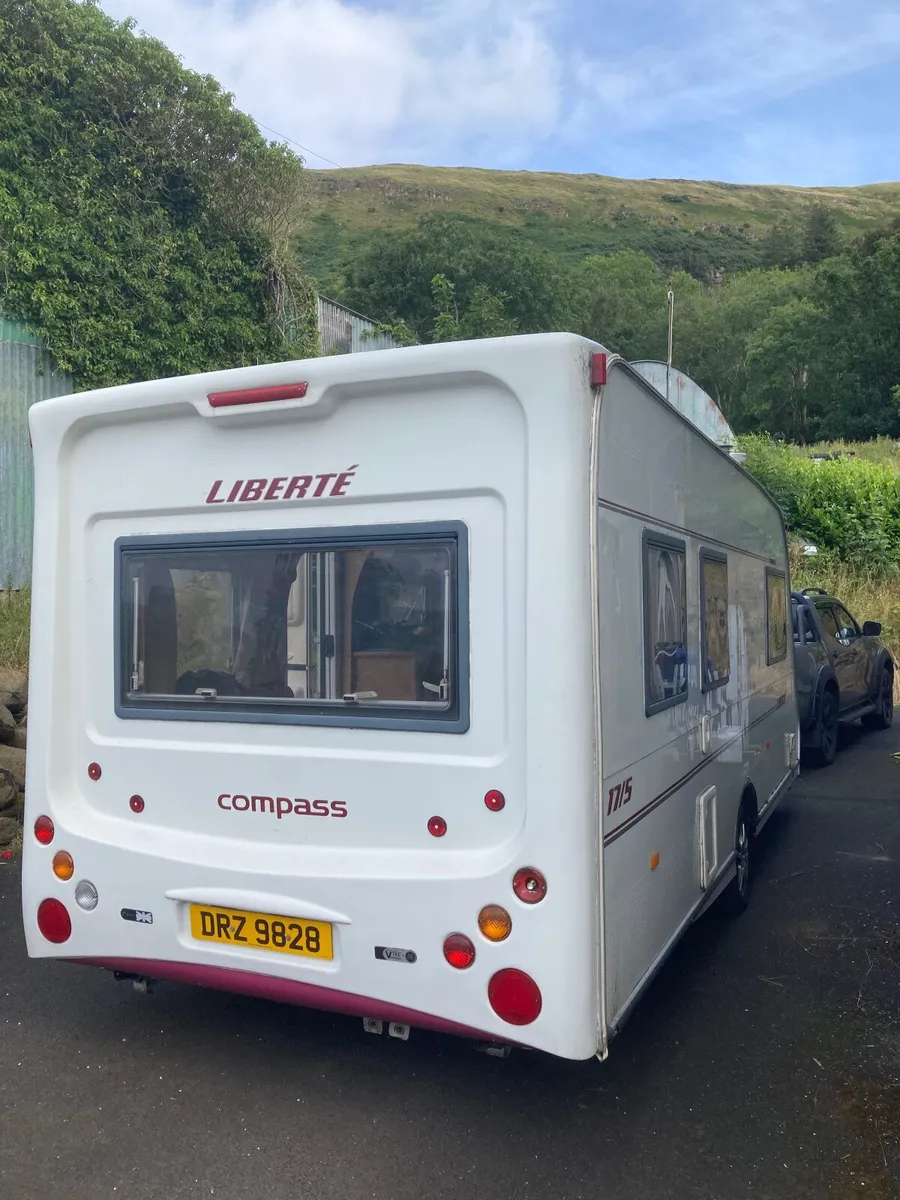 Caravan - Image 2