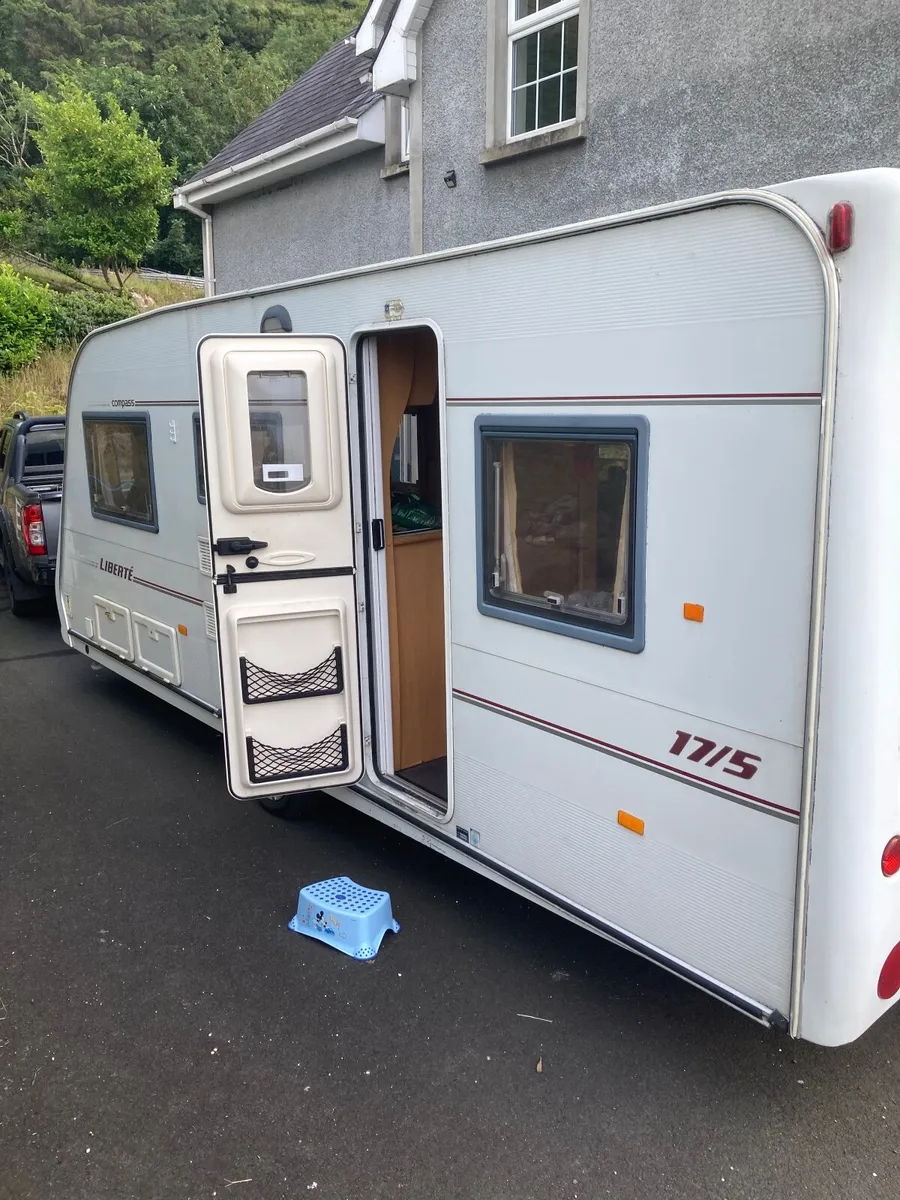 Caravan - Image 3