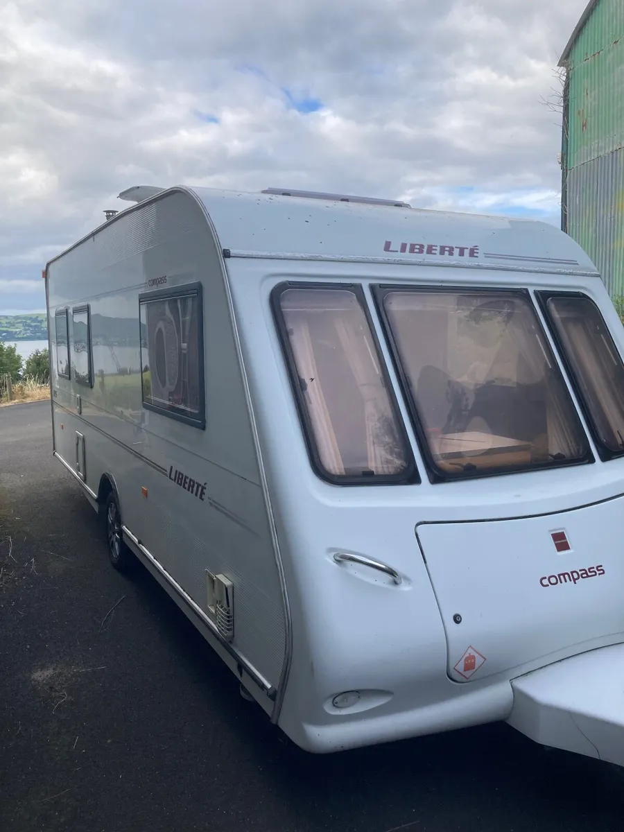 Caravan - Image 4