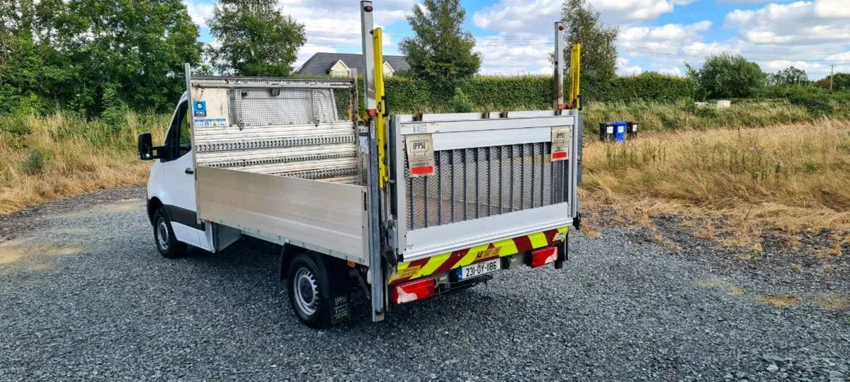 2023 mercedes sprinter dropside - Image 3
