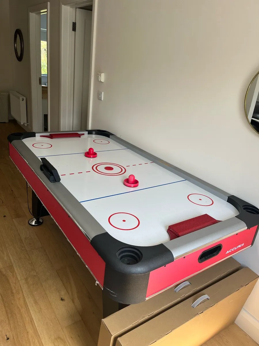 Air Hockey table - Image 1