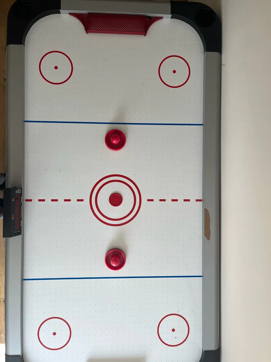 Air Hockey table - Image 2