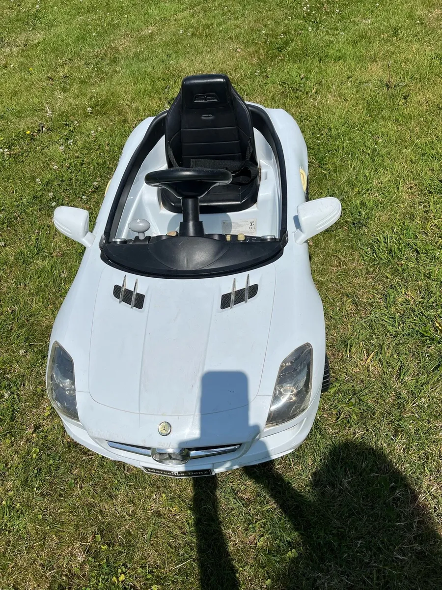 Mercedes Benz SLS Electric Ride On Car! - Image 1