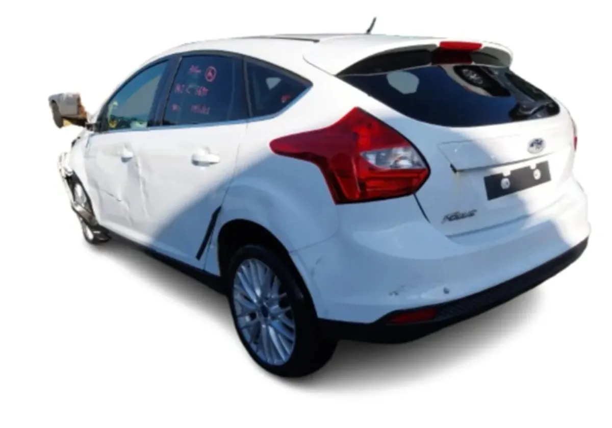2012-2018 MK3 Ford Focus For Breaking - Image 4