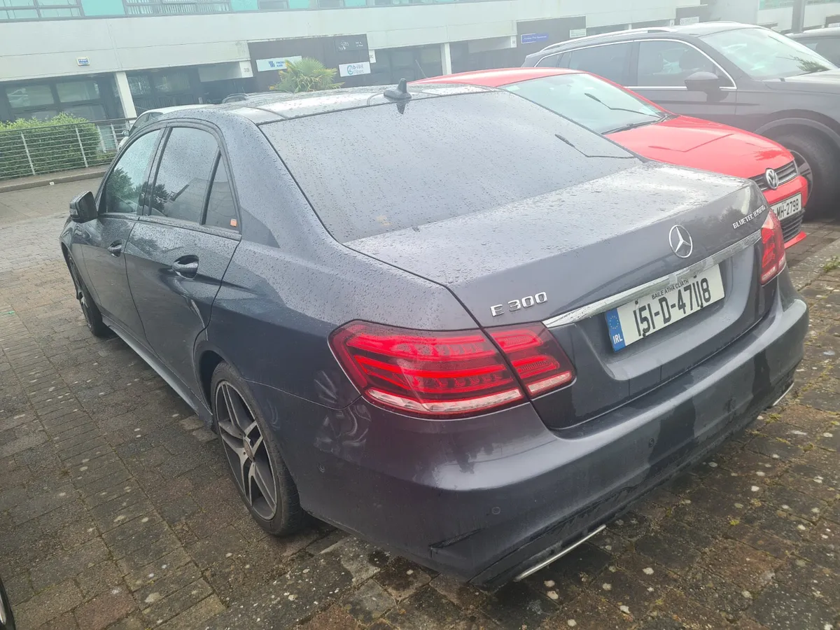 2015 Mercedes e300 dsl hybrid - Image 4