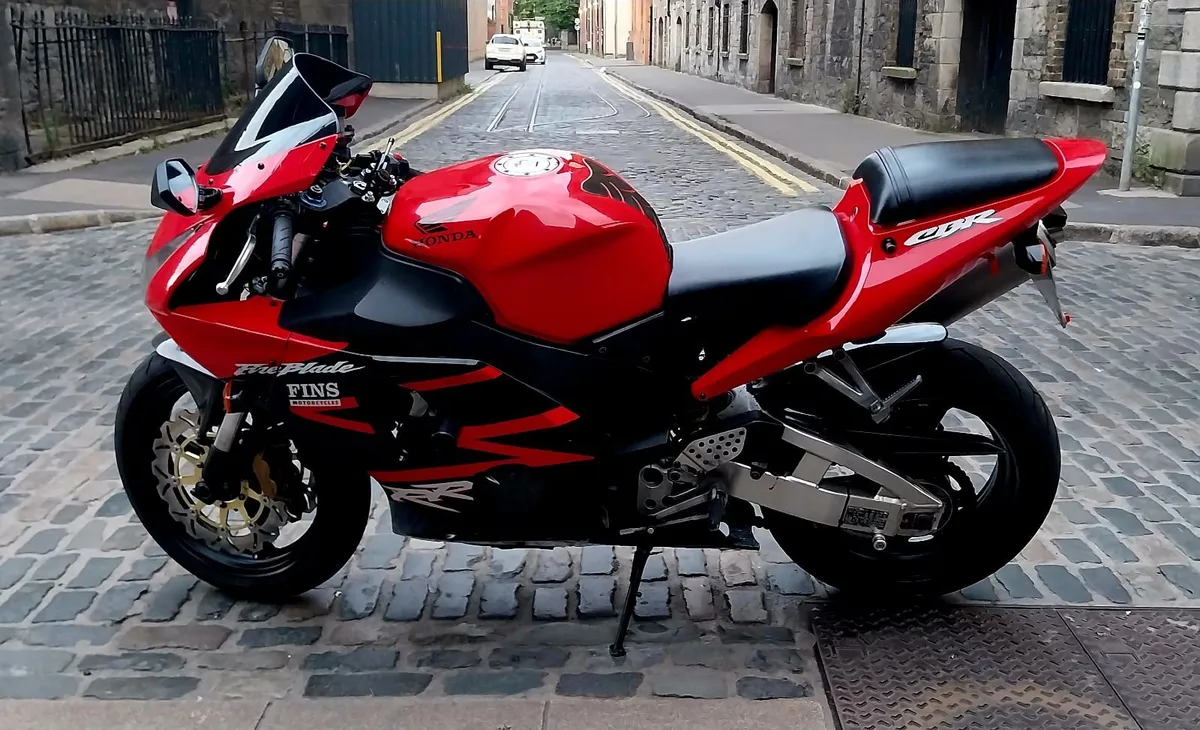 02 HONDA CBR954RR - Image 2