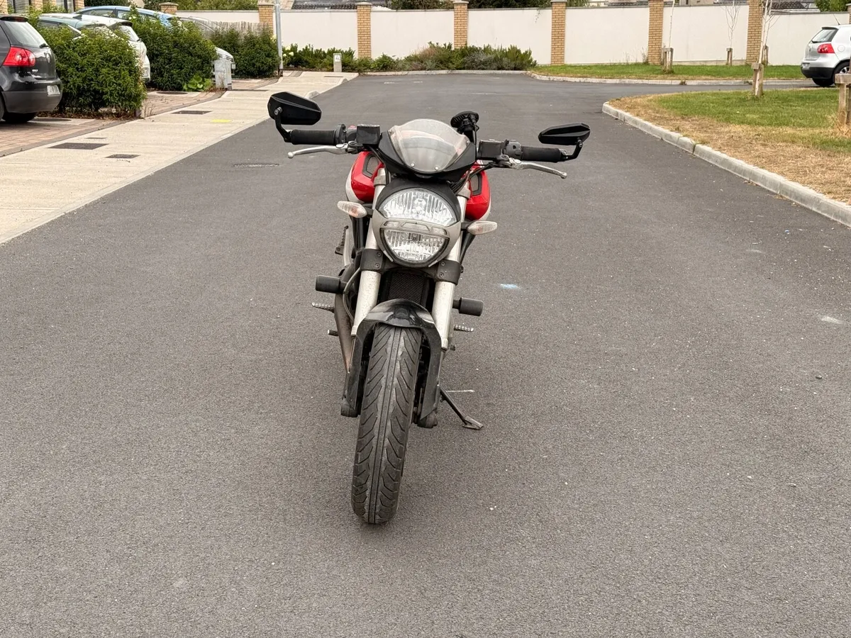 DUCATI Monster 696 ABS 2011 - Image 3