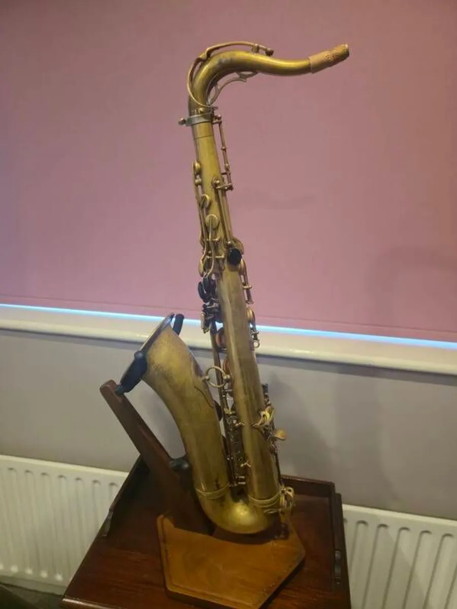 Selmer Tenor Saxophone - Image 4