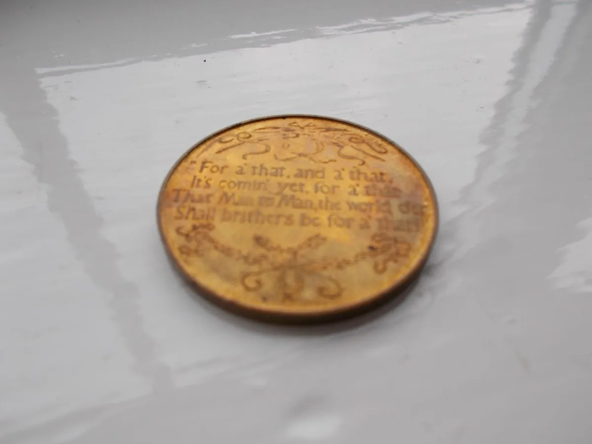 Robert Burns Commemorative Coin - Image 4